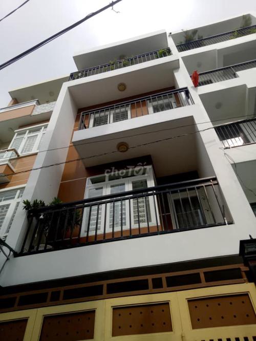 Nhà Quan Hóa Siêu Hiếm - Diện 37m2 Cửa Ra Ô Tô - Gần Dịch Vụ 5,8 tỷ